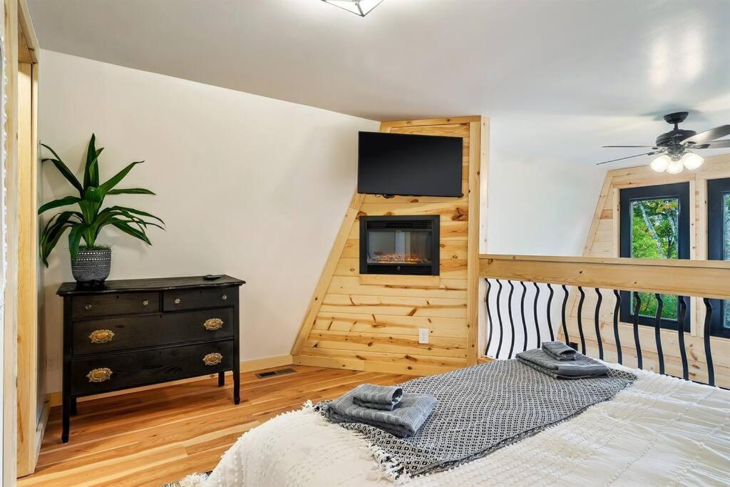 Secluded Mtn View New! 10 Mins To Gatlinburg Or Park Villa Luaran gambar